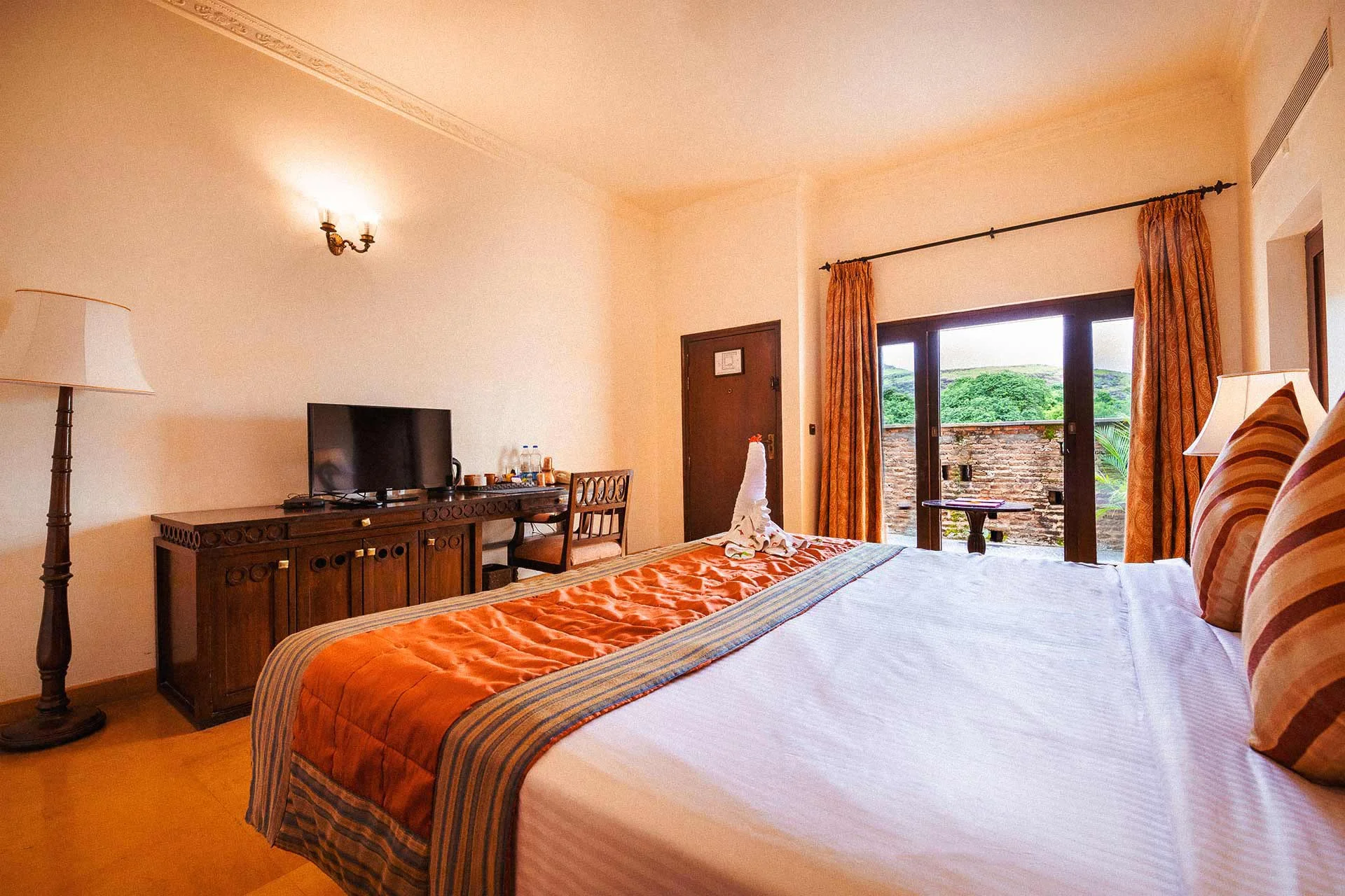 Staycation near Pune - Hill View Rooms at Fort JadhavGADH Resort